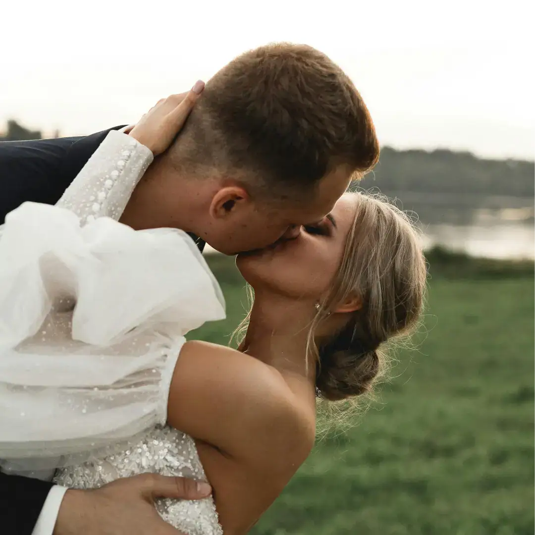 header industry weddings 2.webp
