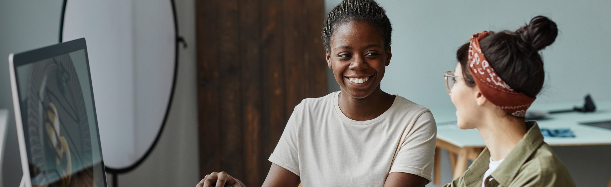 photographers 2560 × 787 4